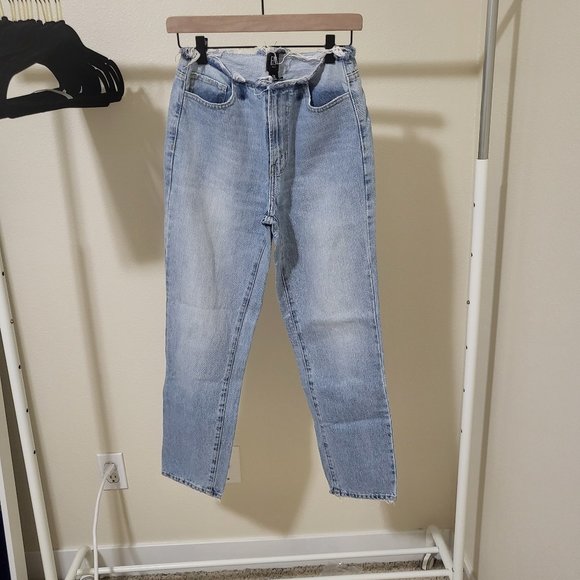 BDG Buttonless jeans - Picture 1 of 4